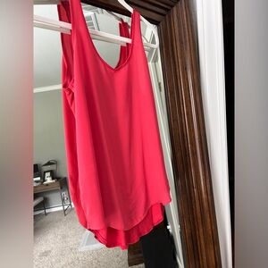 Loft silky tank top, size small, like new condition, red/pink color
